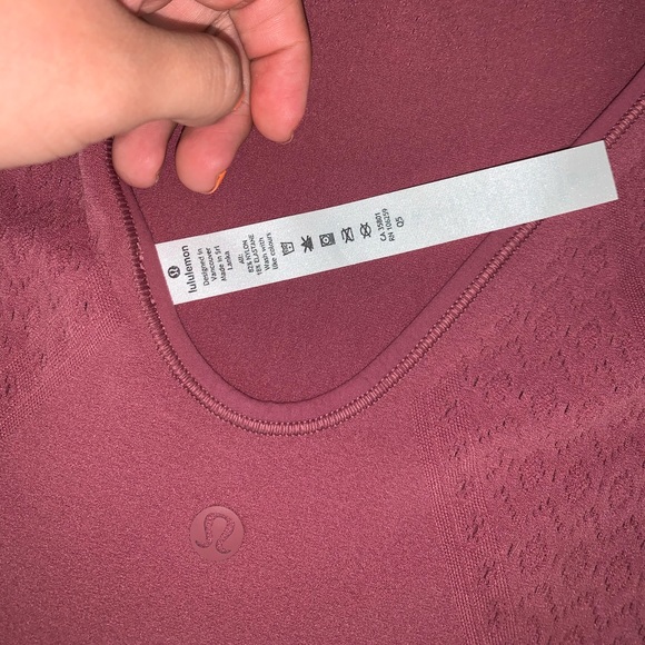Lululemon - Picture 3 of 3